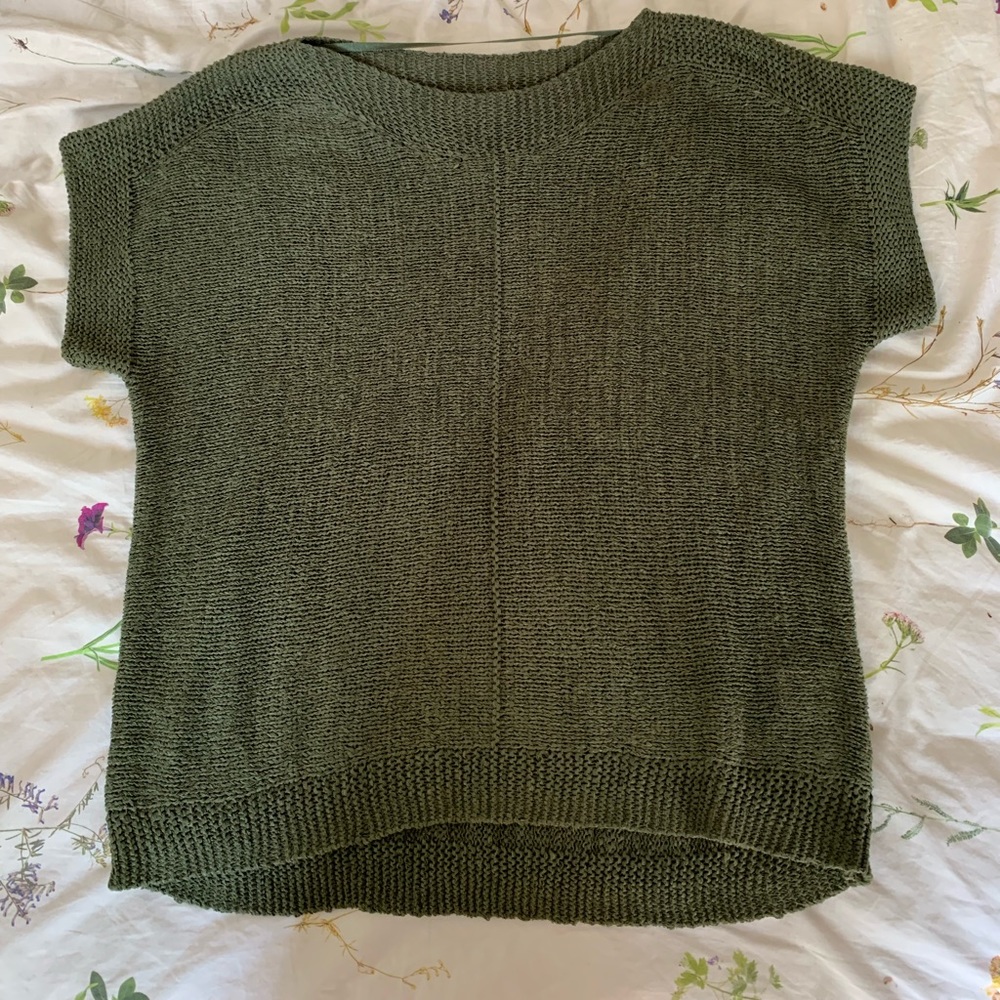 Short Sleeve Sweater
